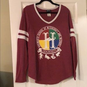 Harry Potter fans! Hogwarts shirt is super cute!!